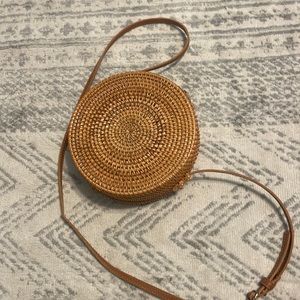 Straw crossbody bag